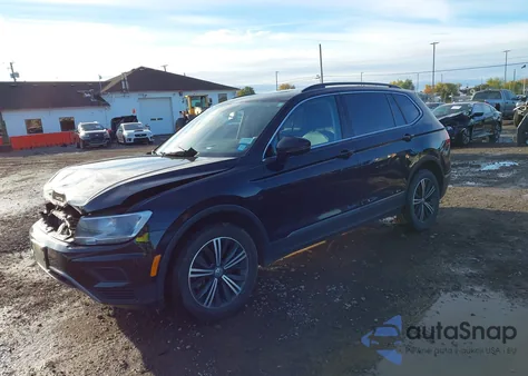 2018 Volkswagen Tiguan 2.0T Se/2.0T Sel z USA, uszkodzony, nr VIN 3VV2B7AX5JM133781